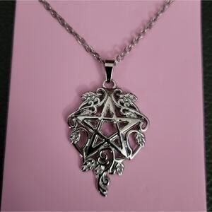 Silver tone pentagram filigree witchy necklace